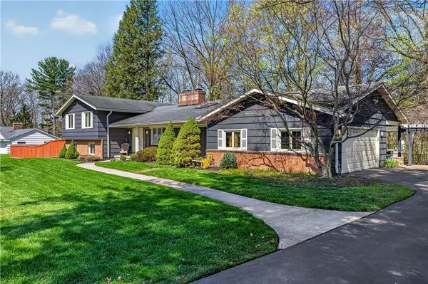 15 Canyon Trail, Rochester, NY 14625