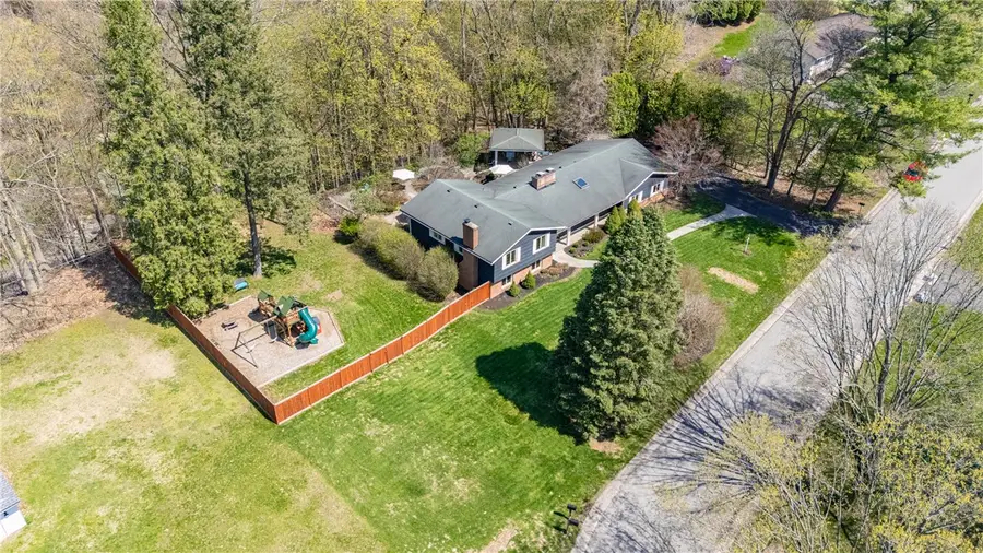 15 Canyon Trail, Rochester, NY 14625 - #2