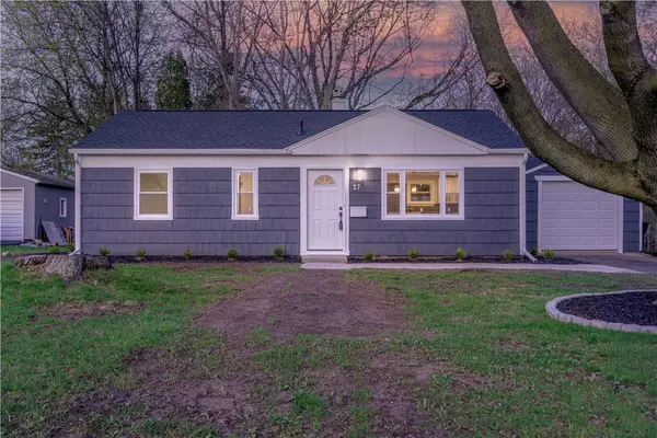 27 Pasadena Drive, Rochester, NY 14606