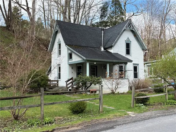 20 Newton Avenue, Bainbridge, NY 13733