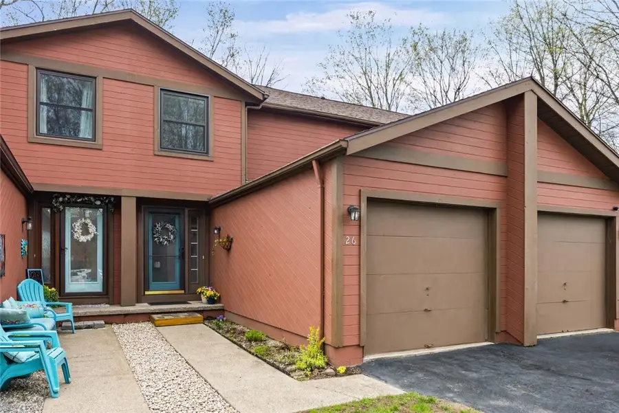 26 Broxbourne Drive, Fairport, NY 14450 - #2