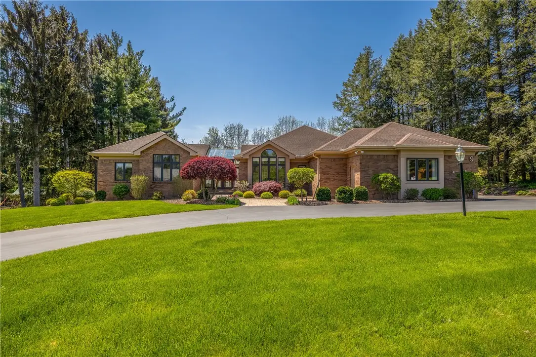 9 Abbey Woods, Pittsford, NY 14534 - #1