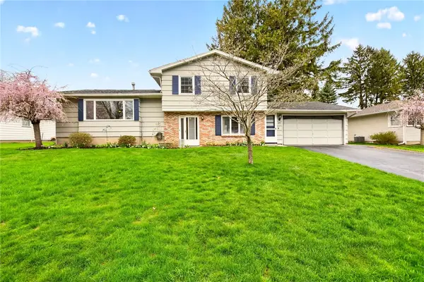 25 Andrea Lane, Rochester, NY 14609