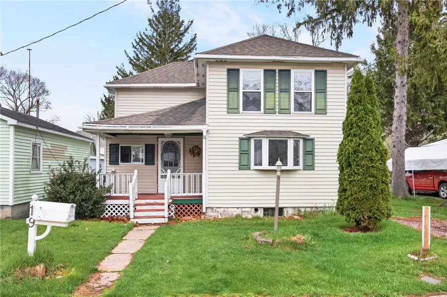 19 Wood Street, Bath, NY 14810 - #2