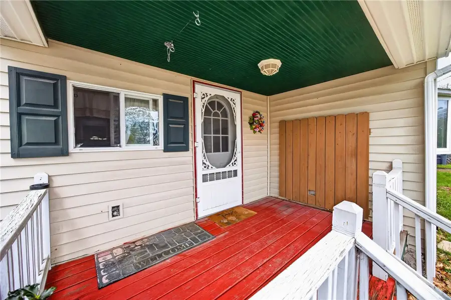 19 Wood Street, Bath, NY 14810 - #3