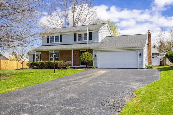 122 Red Hickory Drive, Rochester, NY 14626
