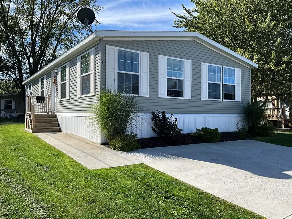 6 Applegate Dr, Hamlin, NY 14464 - #1