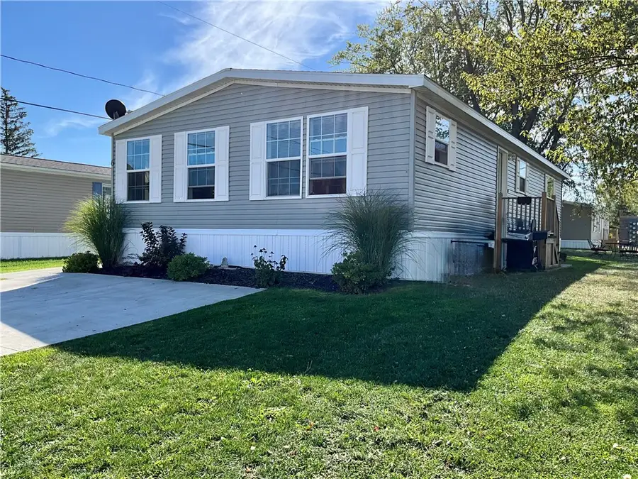 6 Applegate Dr, Hamlin, NY 14464 - #2