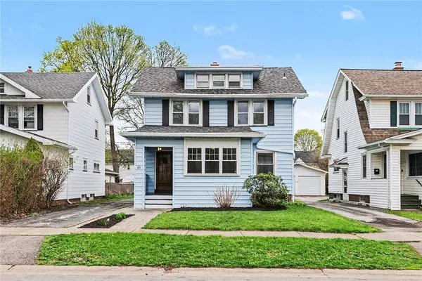 85 Maplehurst Road, Rochester, NY 14617