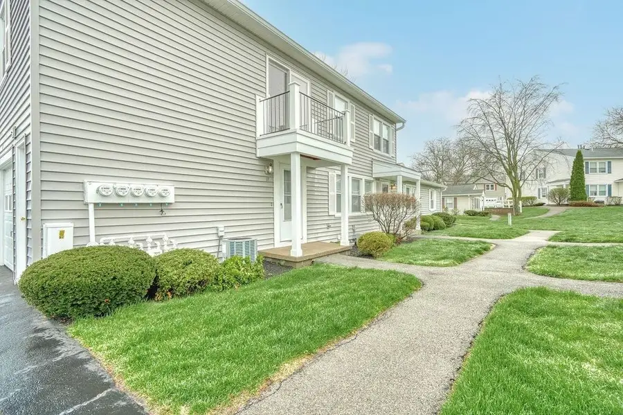 17 Eagle Lane, Fairport, NY 14450 - #2