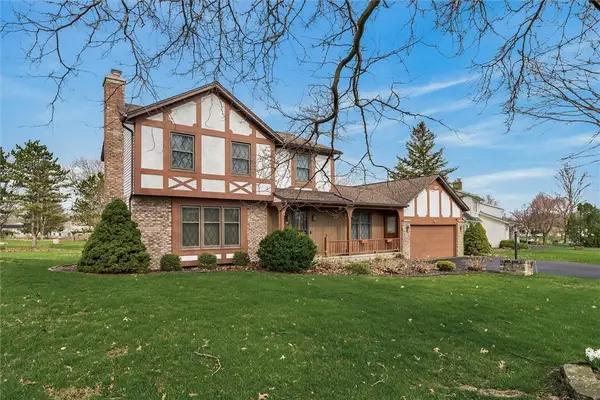 99 Old English Drive, Rochester, NY 14616