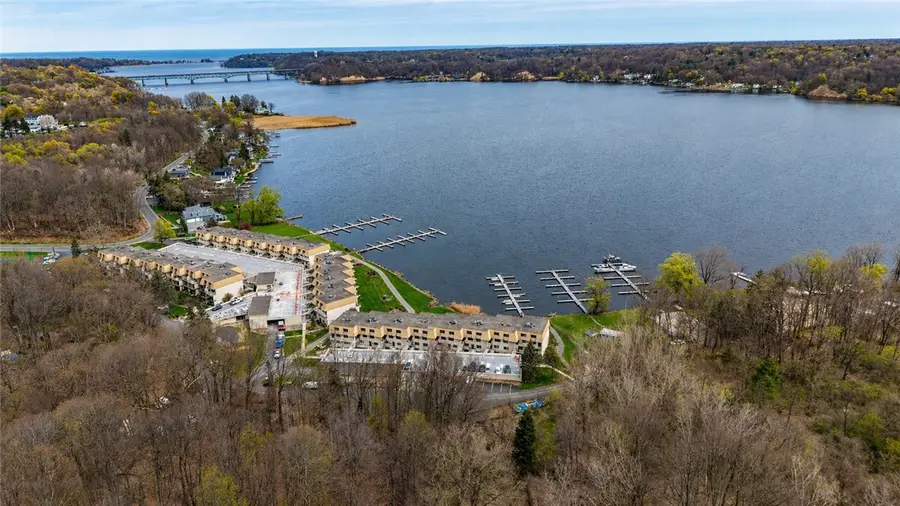 261 Bay Village Drive, Rochester, NY 14609 - #3