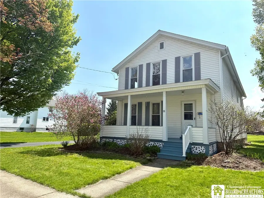 31 Cleveland Avenue, Fredonia, NY 14063 - #3