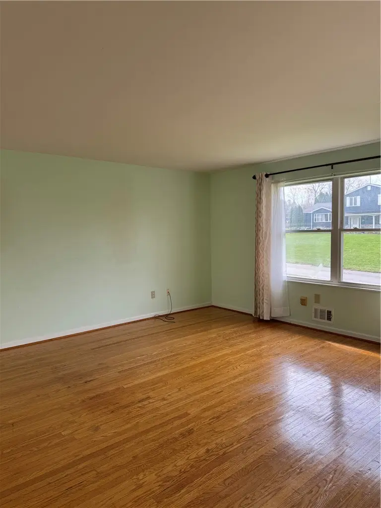 38 Kathy Drive, Pittsford, NY 14534 - #3