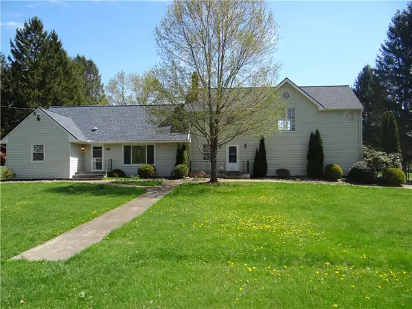 48 Olcott Road N, Big Flats, NY 14814