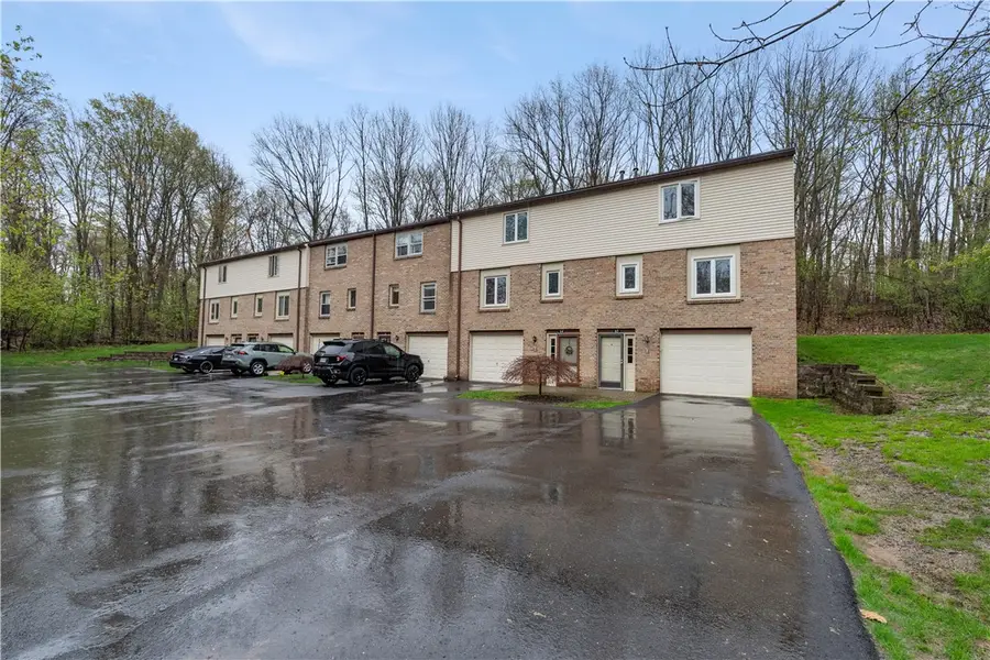63 Woodridge, Henrietta, NY 14467 - #2