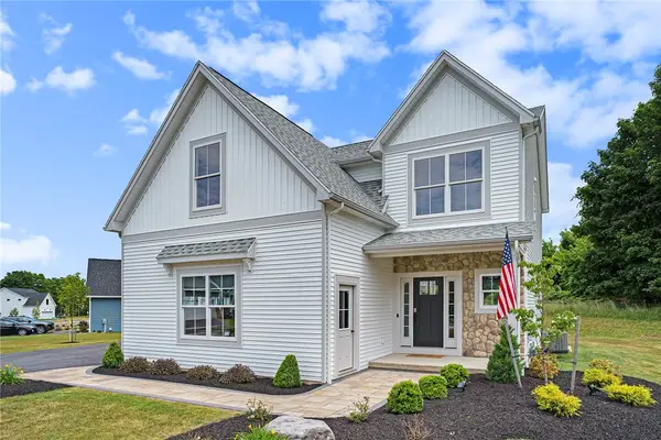 74 Chase Meadow Trail Lot 98, Honeoye Falls, NY 14472