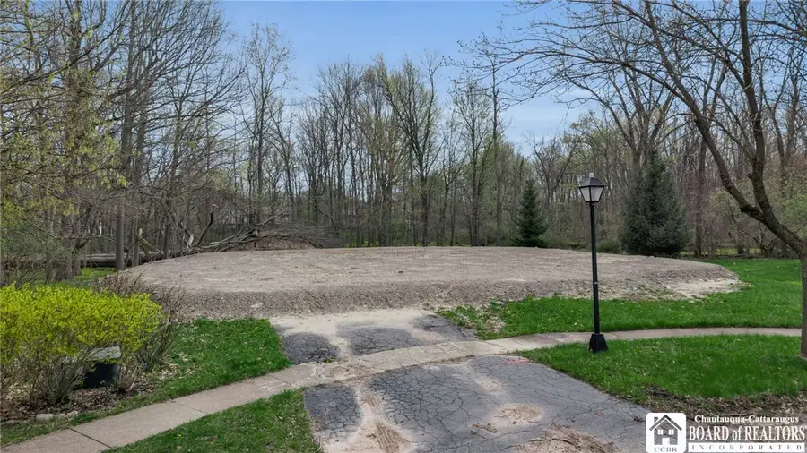 36 White Pine Court, East Amherst, NY 14051 - #2