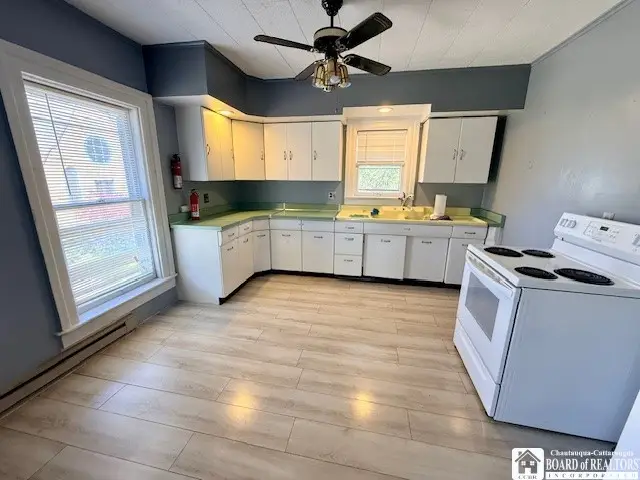 201 Forest Avenue, Jamestown, NY 14701 - #2