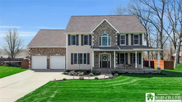 7220 Schultz Road, North Tonawanda, NY 14120