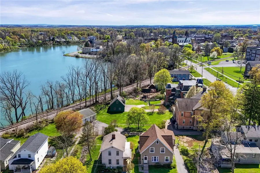6 Prospect Street, Seneca Falls, NY 13148 - #3