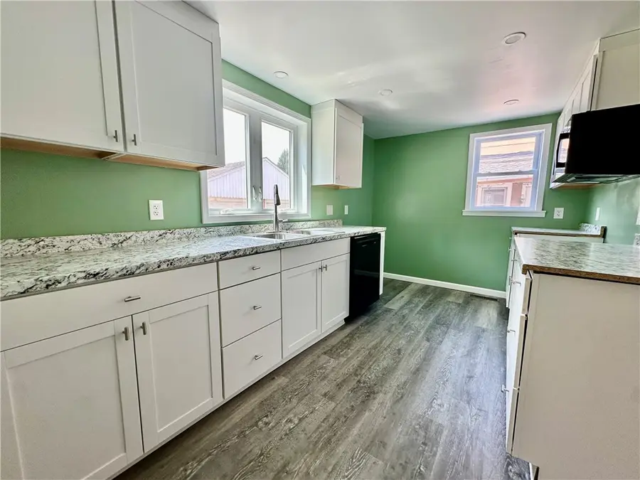 23 W High Street, Lockport, NY 14094 - #2