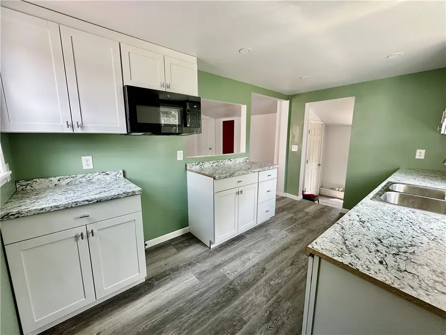 23 W High Street, Lockport, NY 14094 - #3