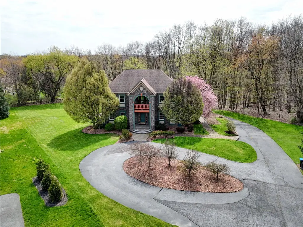 12 Shone Circle, Mendon, NY 14506 - #1