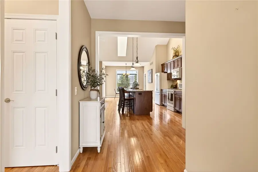 1345 Ashwood Ln, Victor, NY 14546 - #2