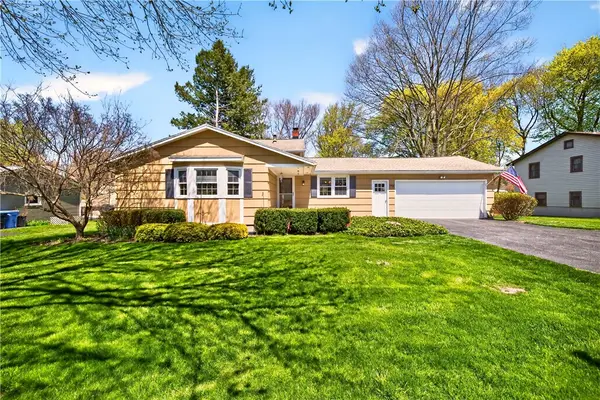 596 Embury Road, Rochester, NY 14625