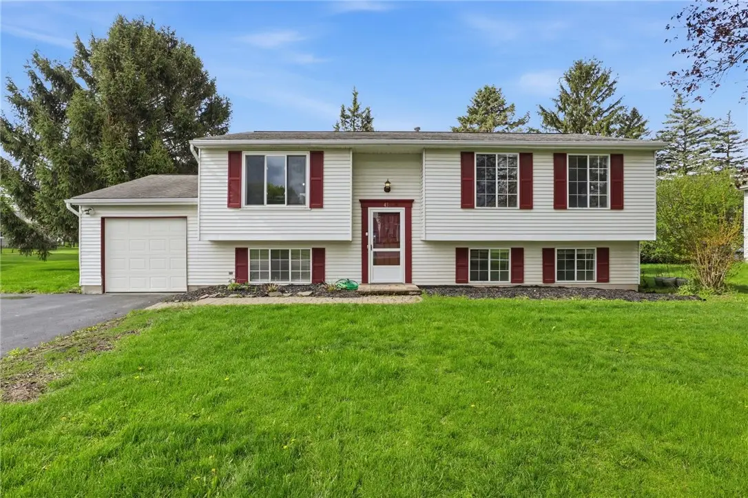43 Trotter Drive, Henrietta, NY 14467 - #1