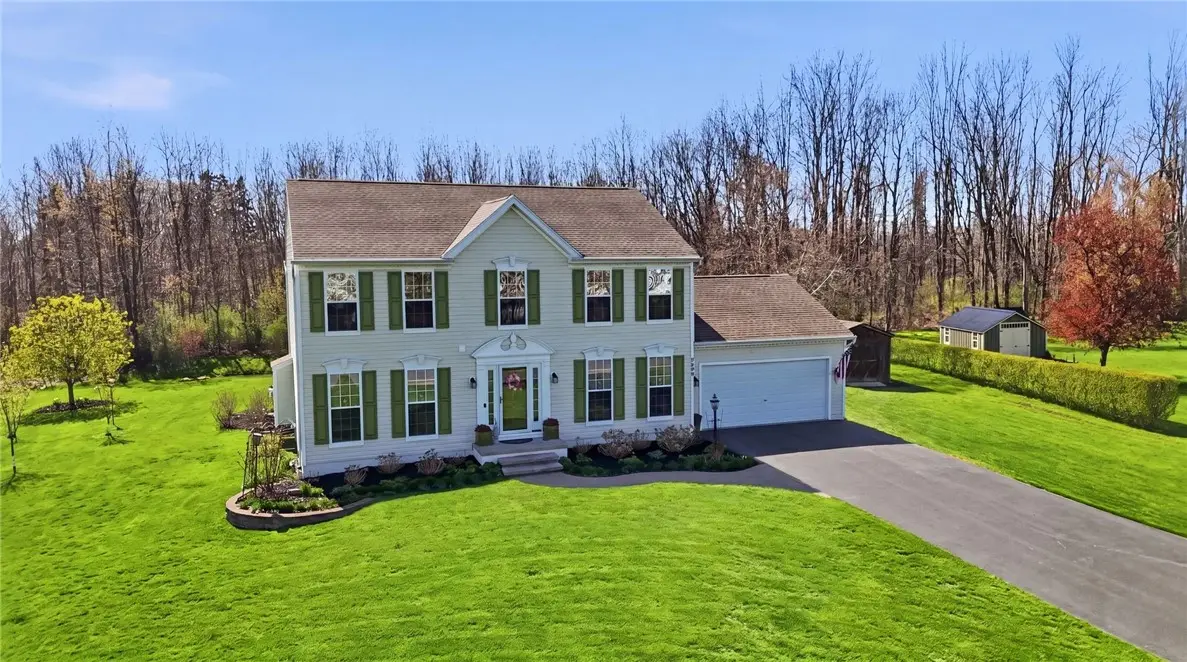 7609 Whispers Lane, Ontario, NY 14519 - #1