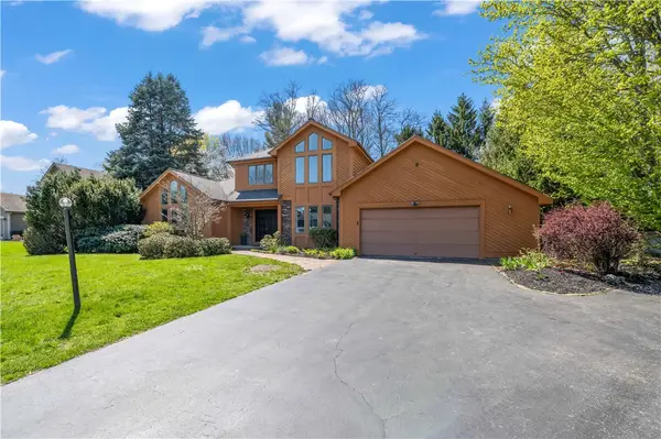 381 Hartsville Lane, Webster, NY 14580