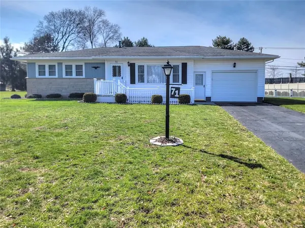 71 Fox Meadow Road, Rochester, NY 14626