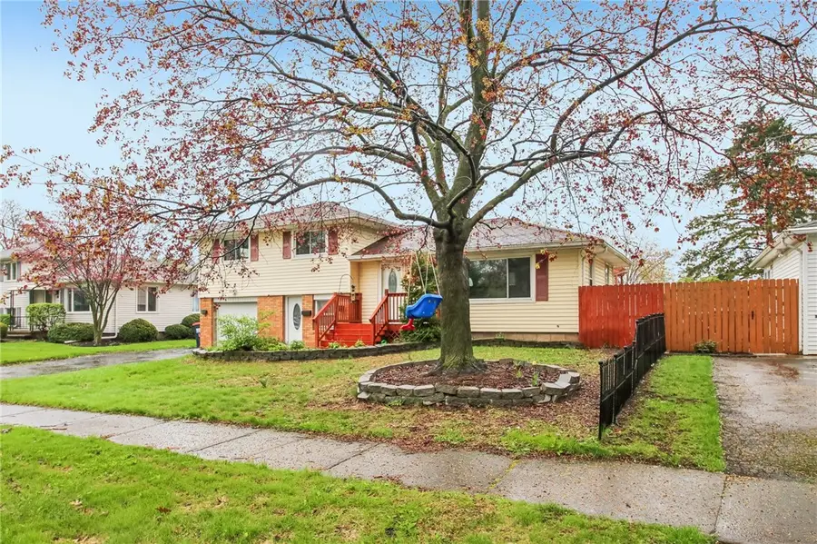 8 Caren Drive, Rochester, NY 14622 - #3