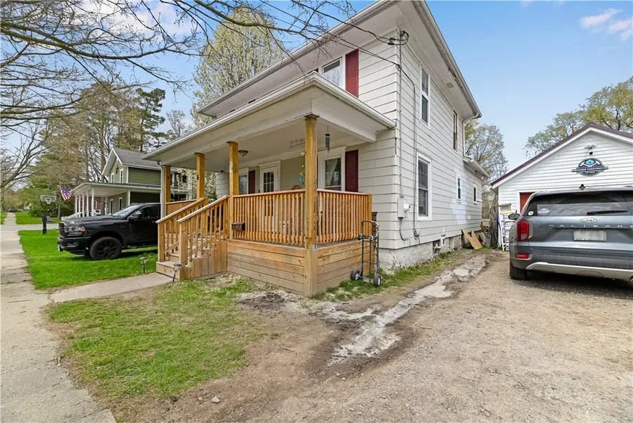 6 Pine Street, Wayland, NY 14572 - #3