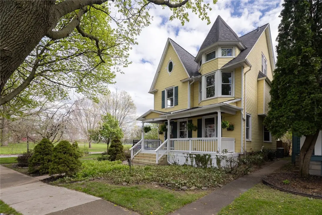 27 Riverside Street, Rochester, NY 14613 - #1