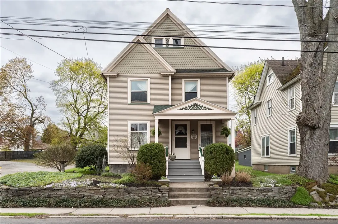 16 Elm Street, Batavia, NY 14020 - #1