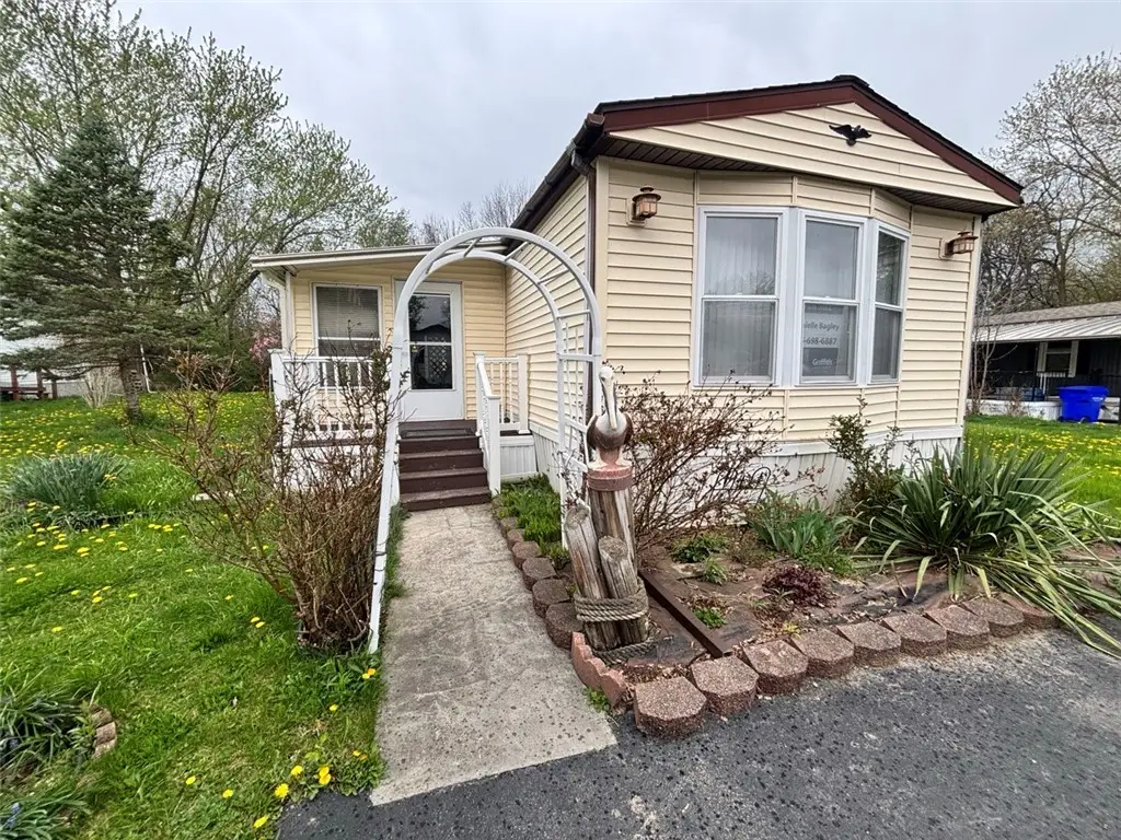 213 Crabapple Drive, Canandaigua, NY 14424 - #1