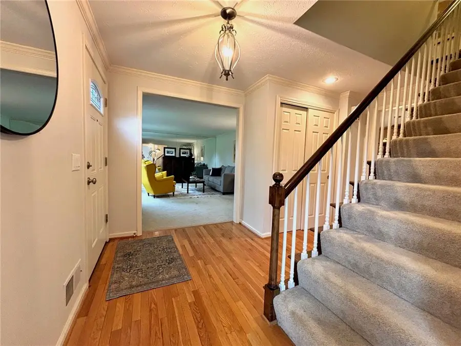 64 Framingham Lane, Pittsford, NY 14534 - #3