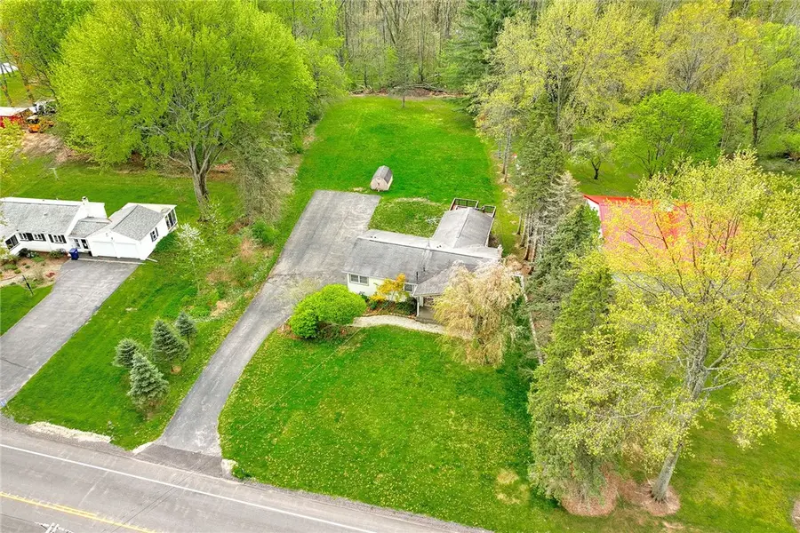 924 Ridge Road, Ontario, NY 14519 - #3