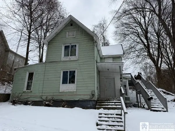 438 Winsor Street, Jamestown, NY 14701