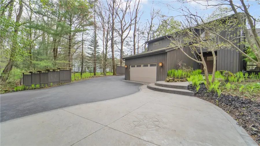 182 Park Rd Road, Pittsford, NY 14534 - #2