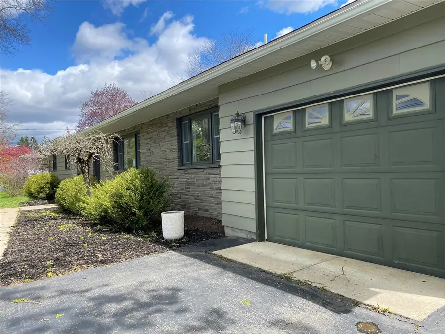 33 Suburban Drive, Elmira, NY 14903 - #3
