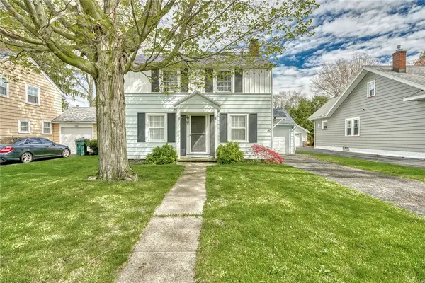 30 Parkwood Road, Rochester, NY 14615