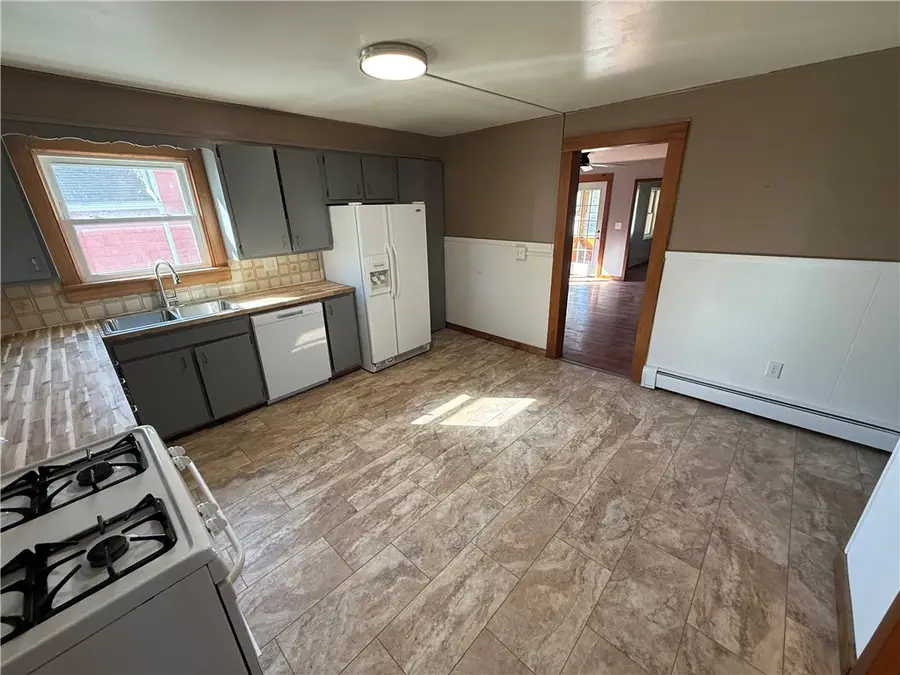 22 Myrtle Avenue, Auburn, NY 13021 - #2