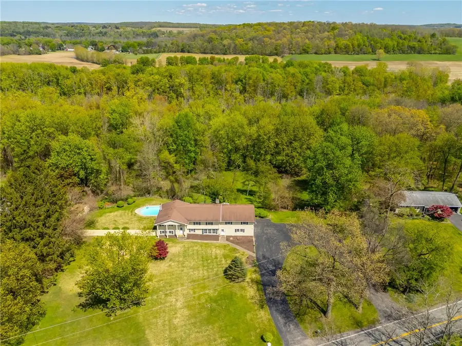 1862 Daansen Rd, Palmyra, NY 14522 - #2