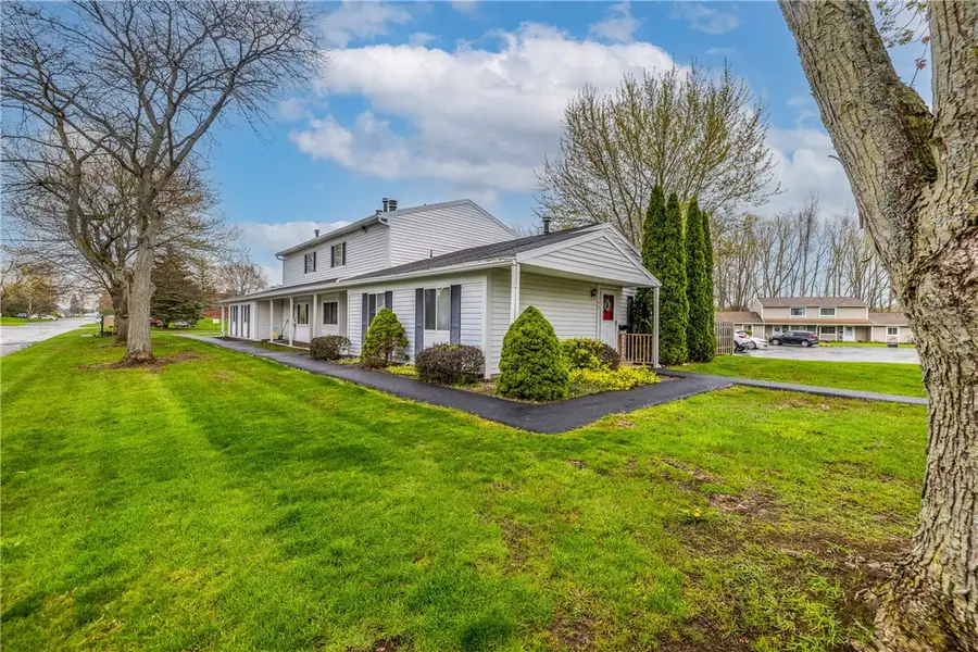 107 Norwich Drive, Rochester, NY 14624 - #2