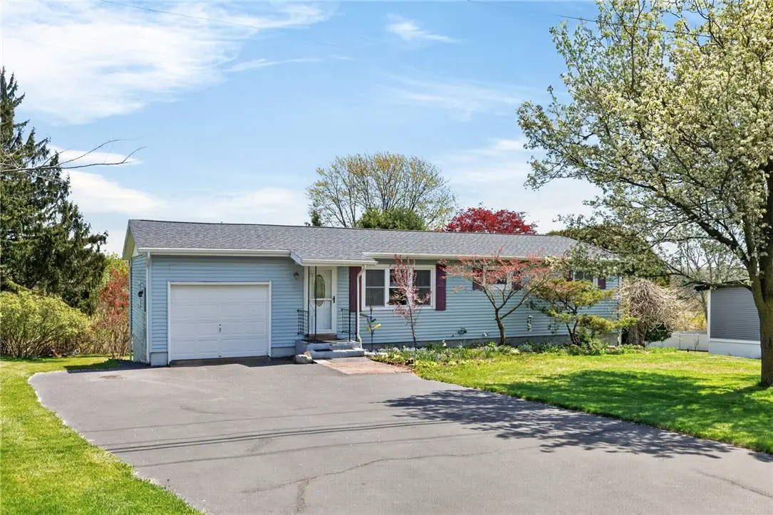 6214 Oakridge Road, Auburn, NY 13021 - #1
