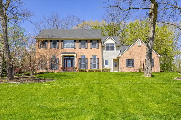 6 Bowns Hill Lane, Fairport, NY 14450